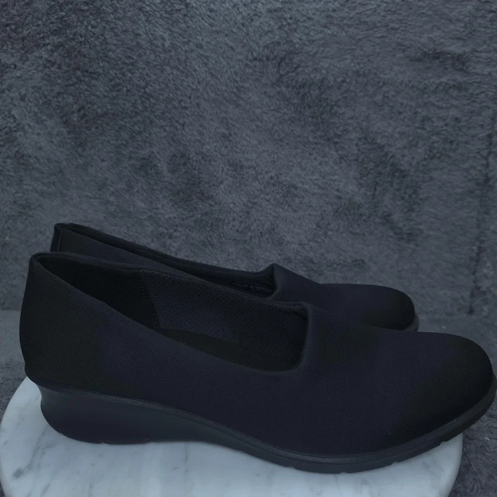 ECCO Shoes Womens Size 10 Black Fabric Slip On Flats Comfort Walking Casual